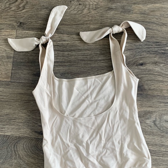 Free People Tie Bodysuit Tan Cream XS - Picture 2 of 5